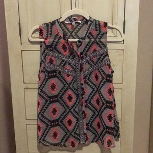 Collective Concepts tank, small, like new!